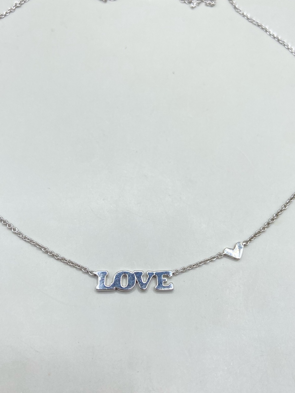 Kendra Scott Love Heart Pendant Necklace